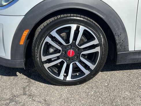 Used 2022 MINI Cooper S image 9