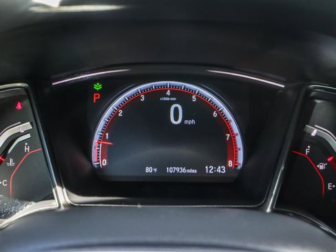 Used 2018 Honda Civic Sport Touring image 7