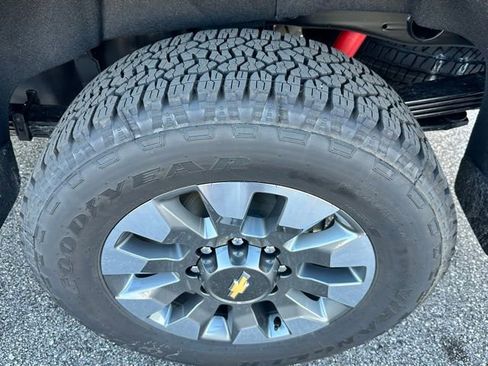 New 2026 Chevrolet Silverado 2500 LT image 22