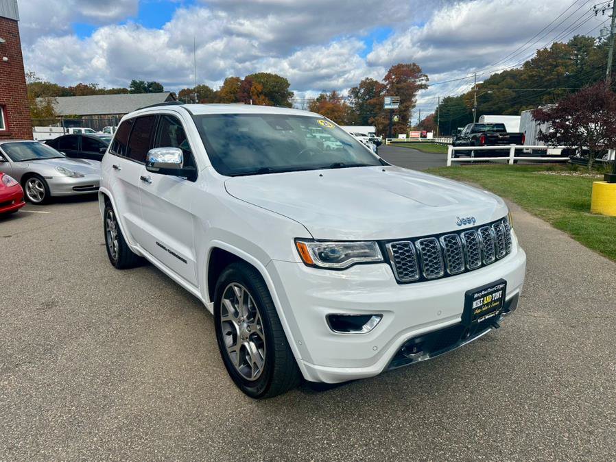 Used 2020 Jeep Grand Cherokee Overland AWD/4WD image 3