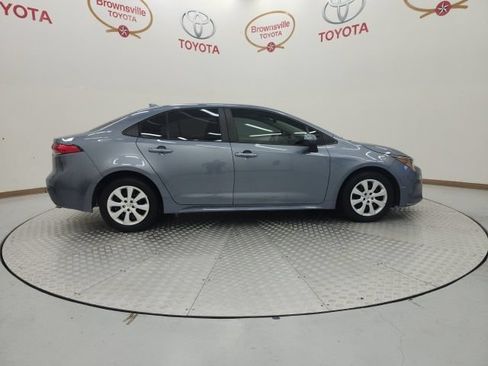 Used 2024 Toyota Corolla LE FWD image 3