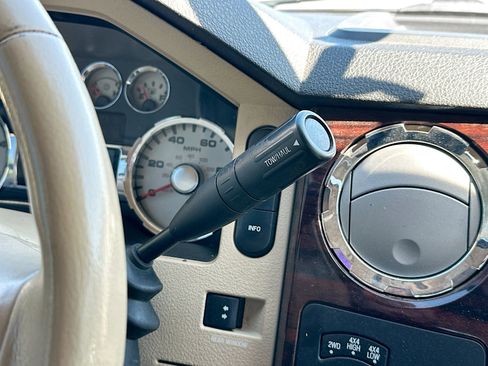 Used 2009 Ford F250 Lariat AWD/4WD image 24