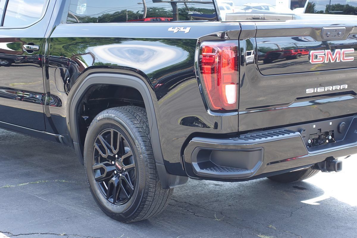 Used 2024 GMC Sierra 1500 Elevation AWD/4WD image 9