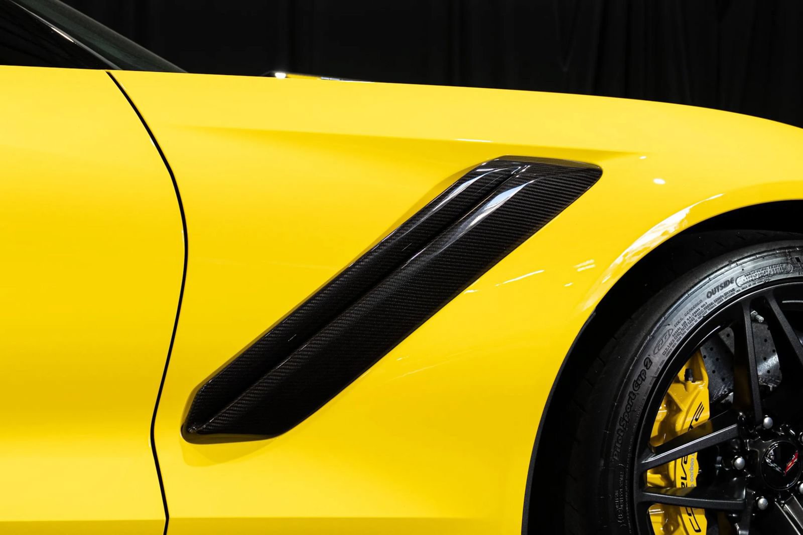 Used 2019 Chevrolet Corvette ZR1 RWD image 32