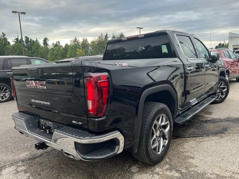 Used 2023 GMC Sierra 1500 SLT w/ SLT Premium Package AWD/4WD image 3