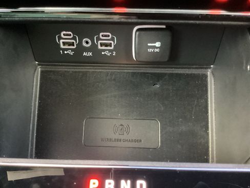 Used 2025 Jeep Grand Cherokee Altitude RWD image 25