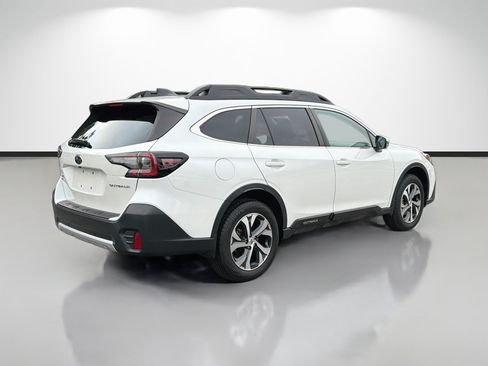 Used 2020 Subaru Outback Limited w/ Popular Package #2 AWD/4WD image 3