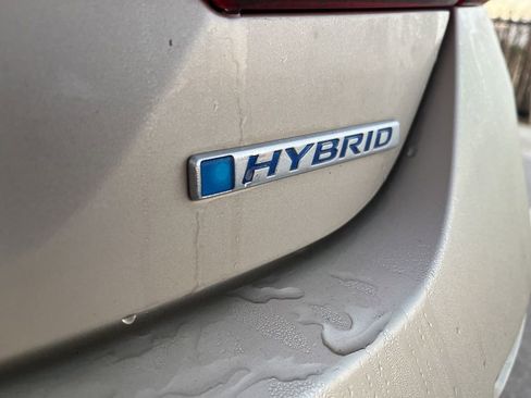 Used 2018 Honda Accord Hybrid image 9