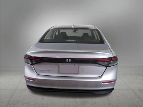 New 2026 Honda Accord LX image 4