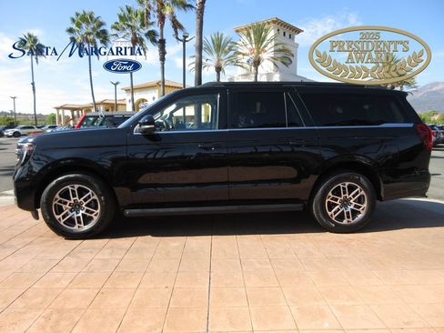 Certified 2025 Ford Expedition Max Active RWD image 1