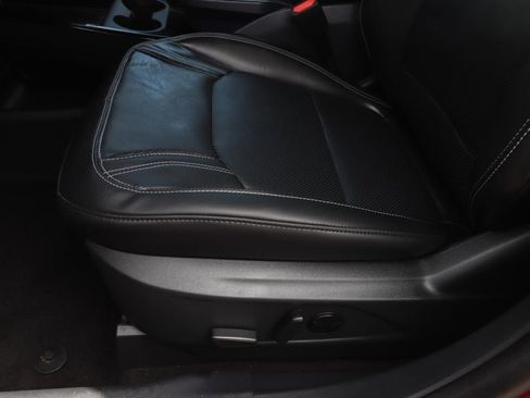 Used 2025 Ford Mustang Mach-E Premium RWD image 18