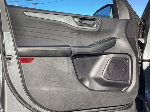 Used 2024 Ford Escape Active image 30