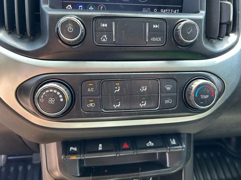 Used 2021 Chevrolet Colorado LT w/ Fleet Safety Package image 23