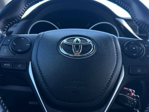 Used 2018 Toyota Corolla iM image 23