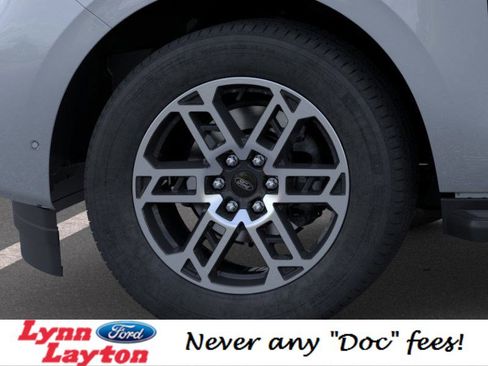 New 2025 Ford Expedition Active image 19