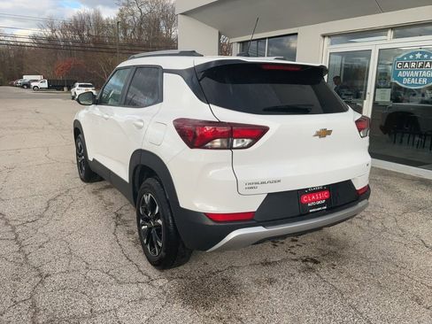 Used 2023 Chevrolet TrailBlazer LT w/ Convenience Package image 5