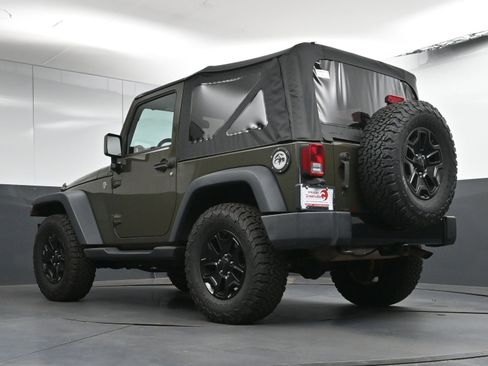 Used 2015 Jeep Wrangler Sport image 25