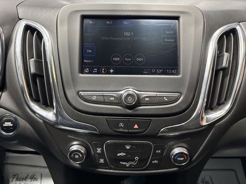 Used 2023 Chevrolet Equinox LT image 10