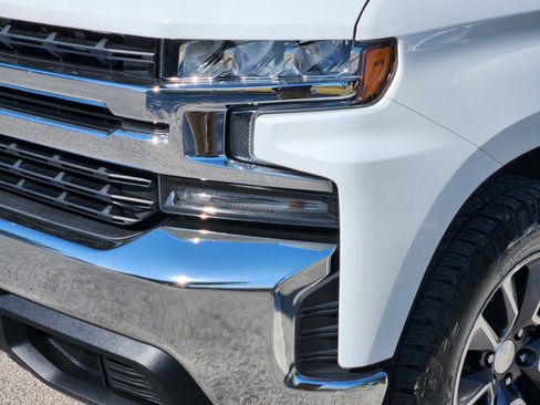 Used 2020 Chevrolet Silverado 1500 LT w/ Texas Edition RWD image 26