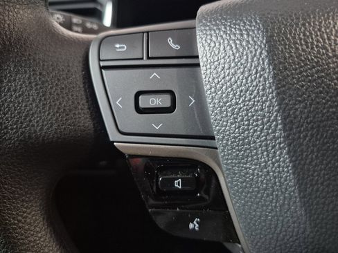 New 2026 Toyota Camry LE image 18