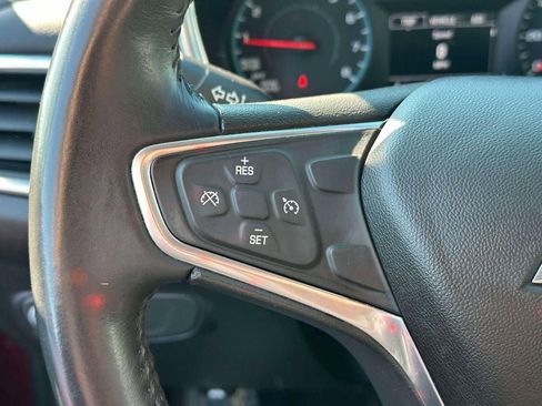 Used 2018 Chevrolet Equinox LT FWD image 22