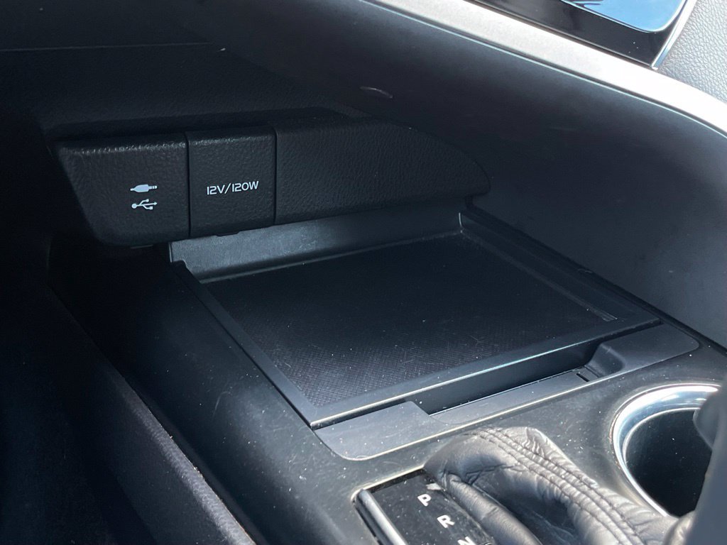 Used 2018 Toyota Camry XSE FWD image 19