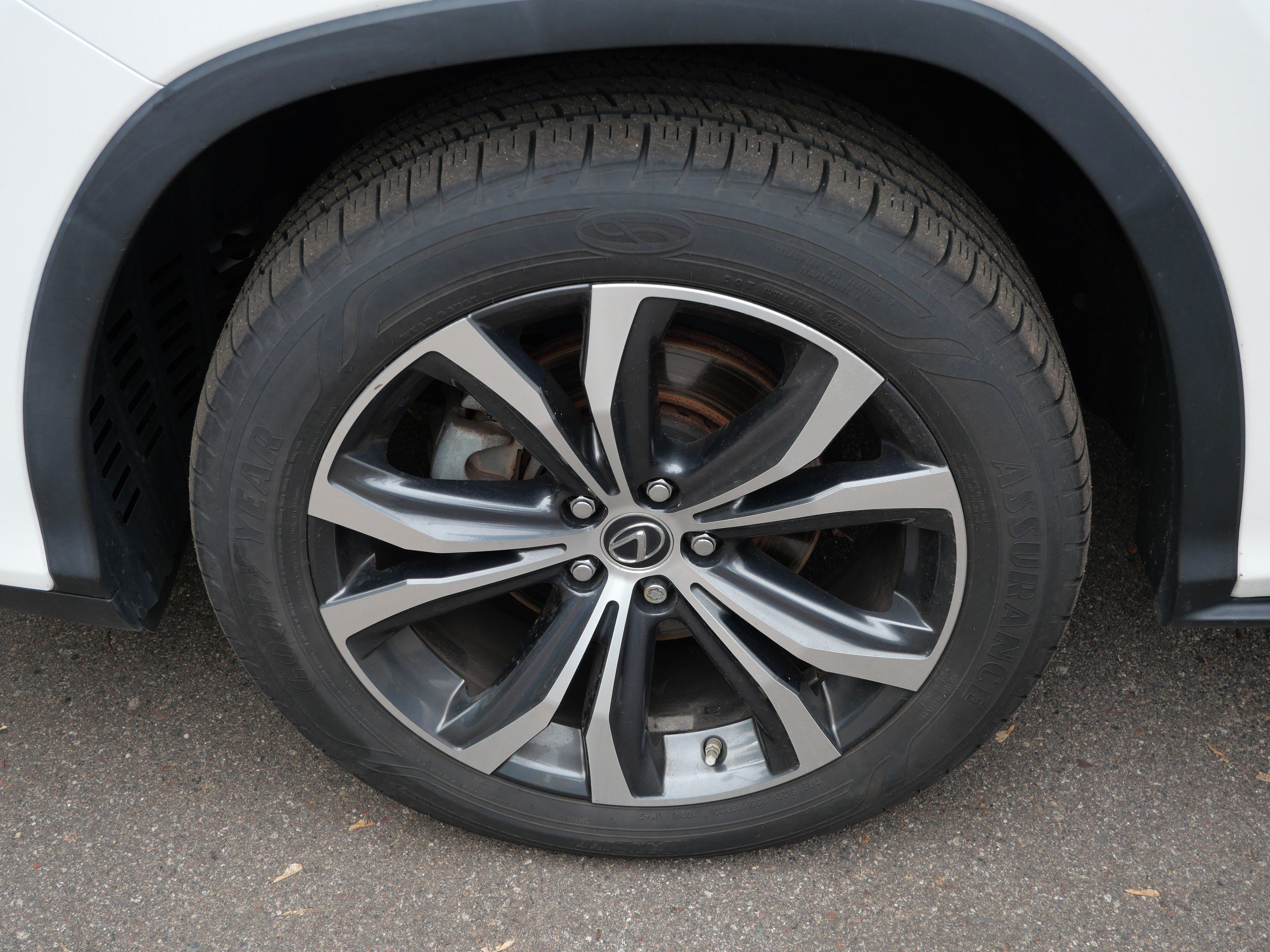 Used 2022 Lexus RX 450hL AWD w/ Premium Package image 15