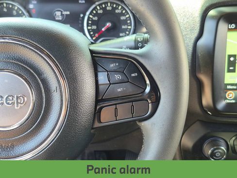 Used 2022 Jeep Renegade Altitude AWD/4WD image 21