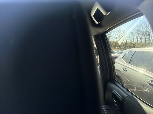 Used 2021 Toyota Tacoma TRD Off-Road image 21