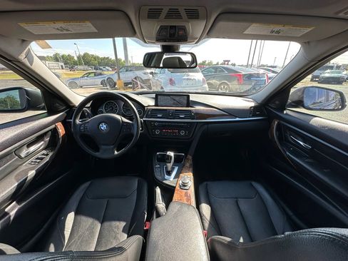 Used 2013 BMW 335i Sedan RWD image 11