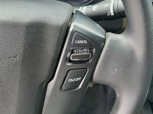 Used 2022 Nissan Frontier SV RWD image 37