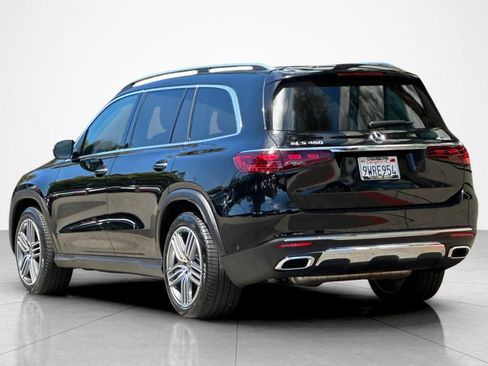 Used 2026 Mercedes-Benz GLS 450 4MATIC image 3