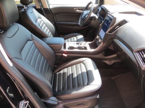Used 2024 Ford Edge SEL w/ Convenience Package AWD/4WD image 29