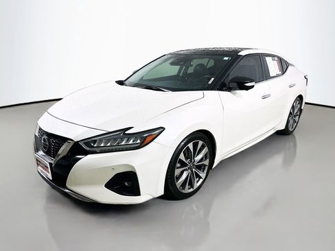 Used 2022 Nissan Maxima Platinum w/ Sport Mat Group FWD image 3