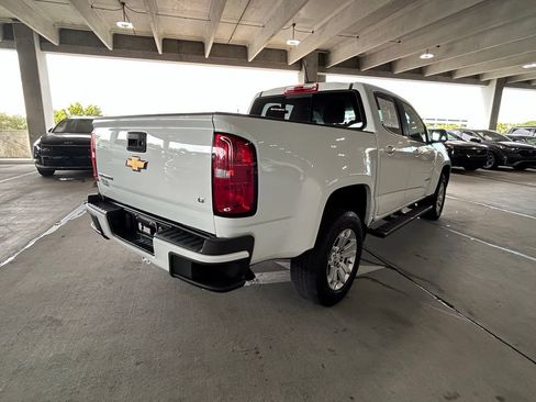 Used 2017 Chevrolet Colorado LT w/ LT Convenience Package RWD image 5
