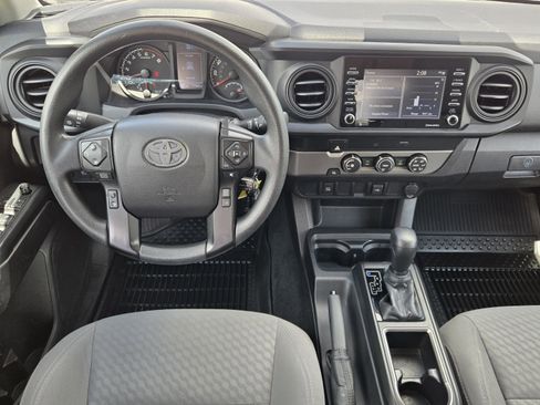 Used 2022 Toyota Tacoma SR w/ SR Convenience Package image 24