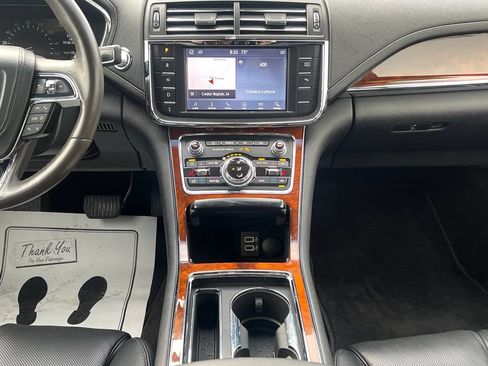 Used 2020 Lincoln Continental AWD w/ Premium Package image 22