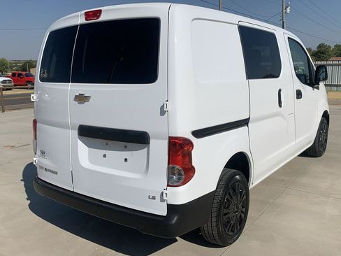 Used 2015 Chevrolet City Express LS FWD image 2