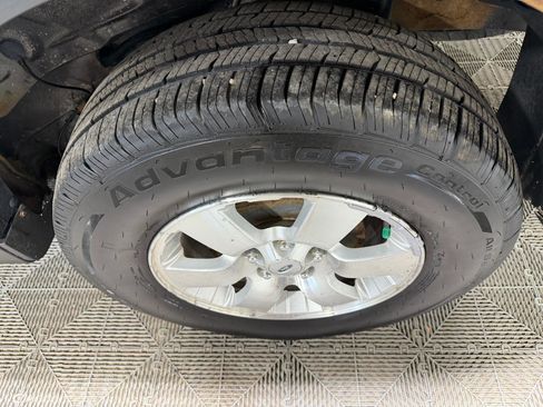 Used 2008 Ford Escape Limited AWD/4WD image 20