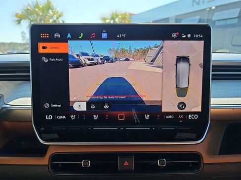 Used 2025 Volkswagen ID. Buzz Pro S Plus image 25