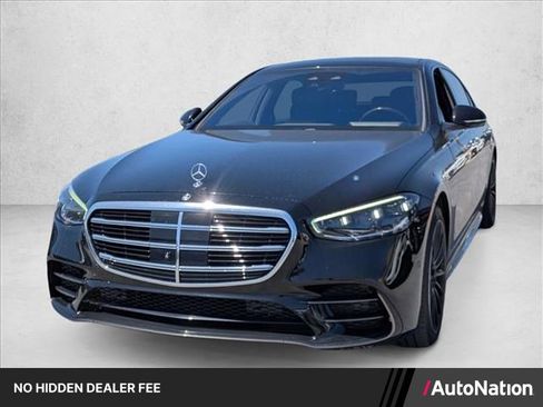 Used 2023 Mercedes-Benz S 500 4MATIC image 1