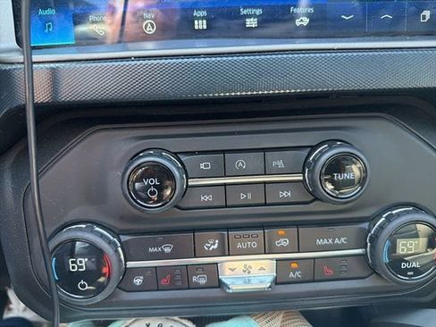 Used 2021 Ford Bronco Outer Banks AWD/4WD image 17