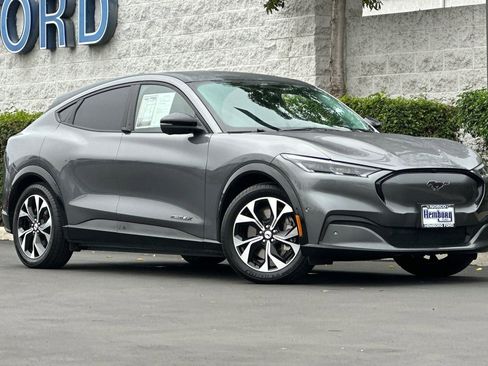 Used 2021 Ford Mustang Mach-E Premium image 2