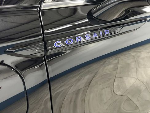 Used 2024 Lincoln Corsair Grand Touring w/ Rear Removable Package Tray image 35