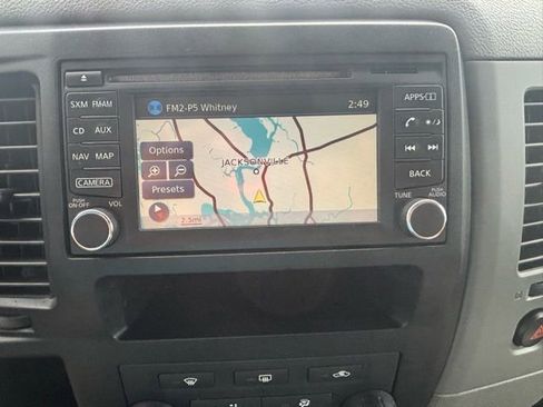 Used 2015 Nissan NV 2500 SL w/ Technology Package image 17