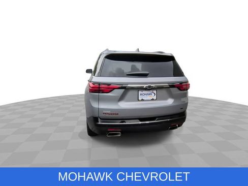 Used 2024 Chevrolet Traverse Premier w/ Redline Edition AWD/4WD image 7