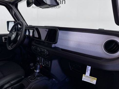 Used 2026 Jeep Wrangler Unlimited Sport AWD/4WD image 25