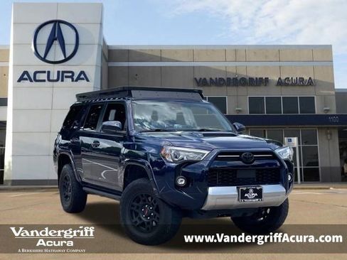 Used 2024 Toyota 4Runner TRD Off-Road AWD/4WD image 1