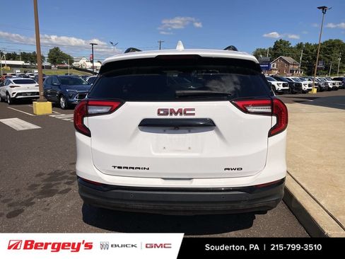 Used 2023 GMC Terrain SLT w/ Elevation Edition AWD/4WD image 13