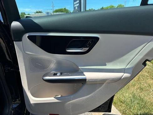 New 2026 Mercedes-Benz C 300 4MATIC Sedan image 17